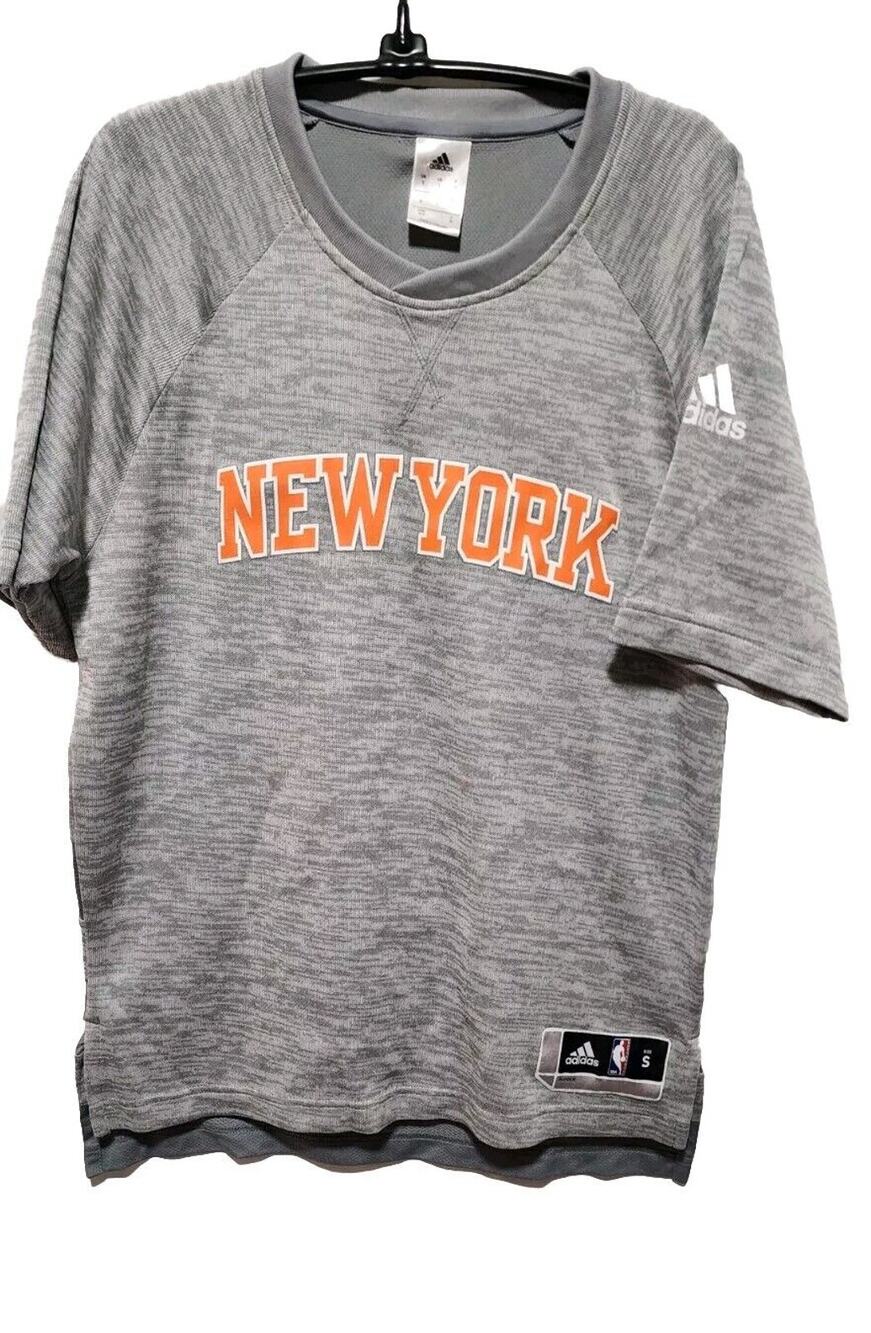 Adidas NBA Men’s New York Knick’s Small Wom M Shirt Excellent LN Condition